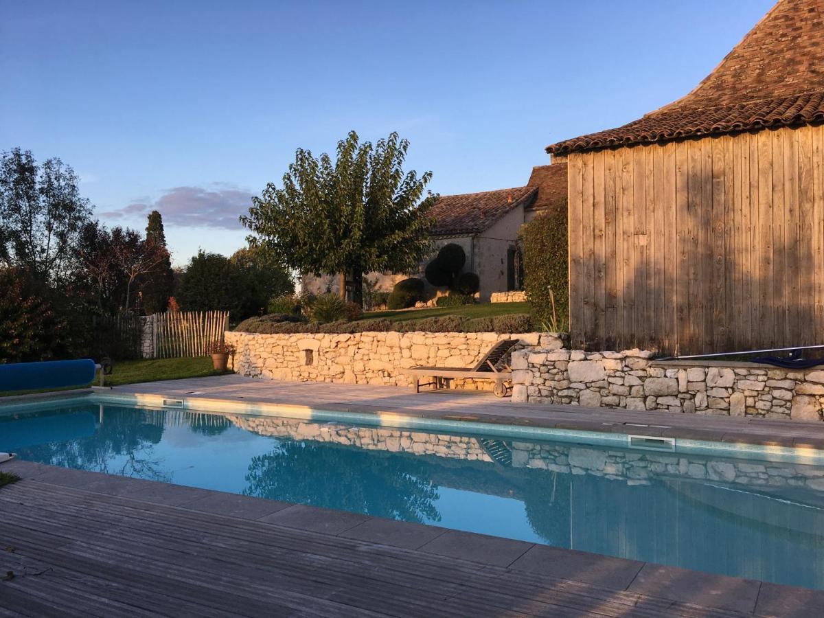 La Ferme Buissonniere Bed and Breakfast Bardou Exteriör bild