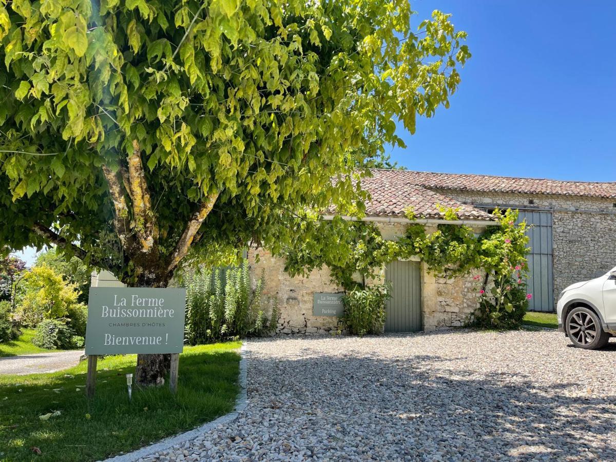 La Ferme Buissonniere Bed and Breakfast Bardou Exteriör bild